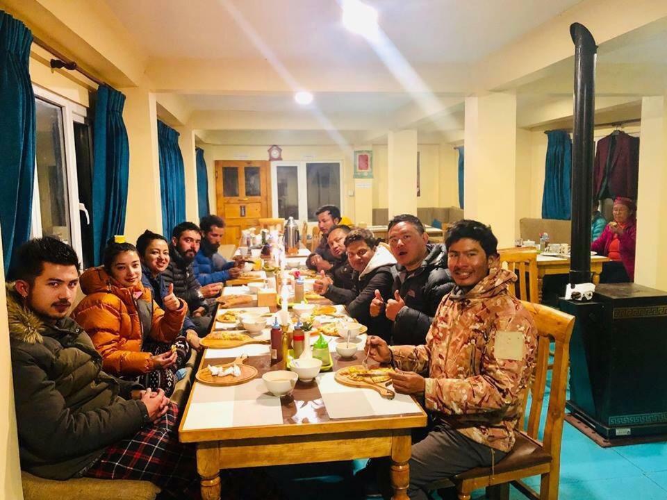 Gokyo Thanka Inn Khumjung Esterno foto